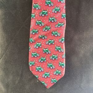Red and green tie